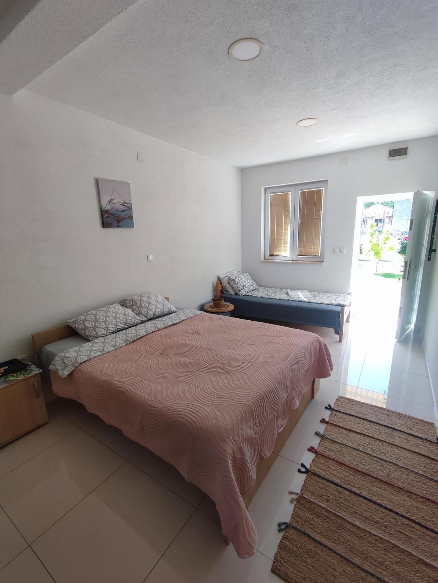 Apartments Three Ohrid Exterior photo